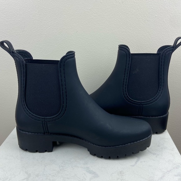 JEFFREY CAMPBELL RAINZ CHELSEA LUG BOOTS Black Matte Size 9 - Picture 9 of 16